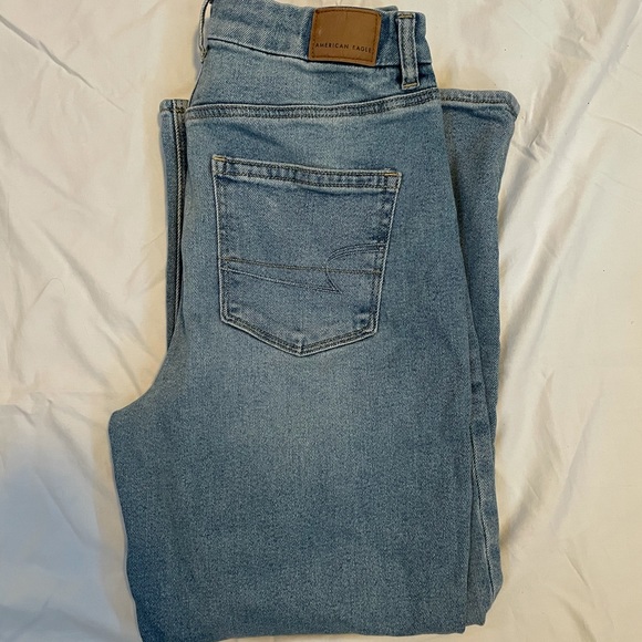 American Eagle Women size 6 stretch short Jeans - Picture 6 of 6